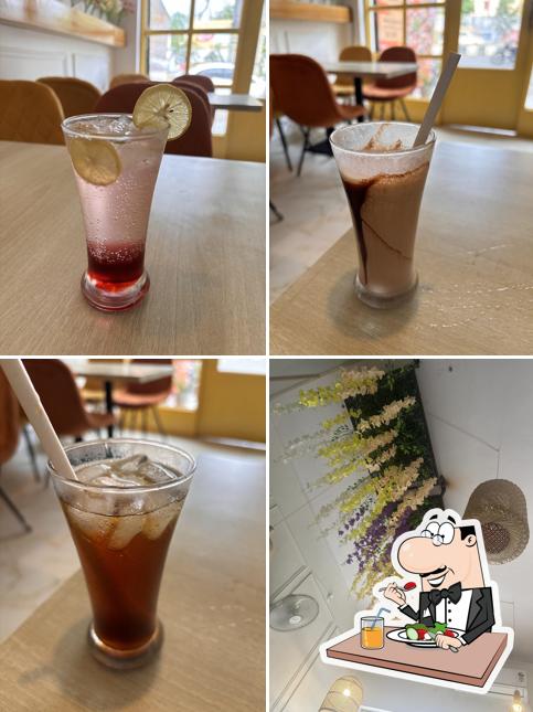 Chocolate mousse at THE MEET & GREET CAFE & RESTRO