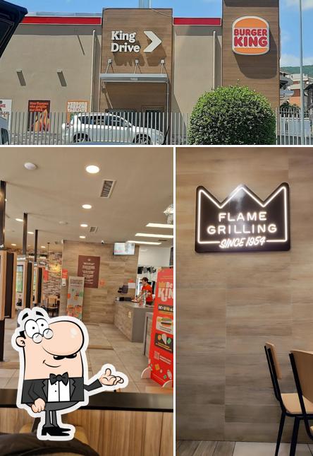 La interni e esterno del ristorante