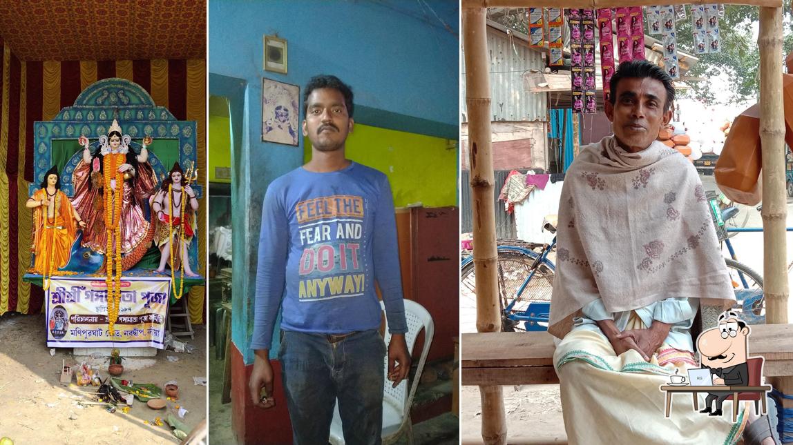 The interior of মা তোতা পুরী হোটেল