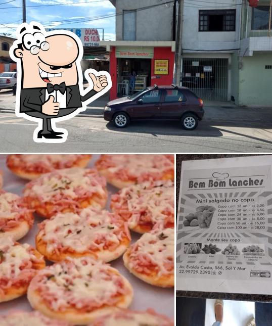 See this pic of Bem Bom Lanches