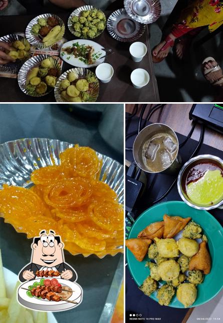 Food at Best Mayur Bhajiya