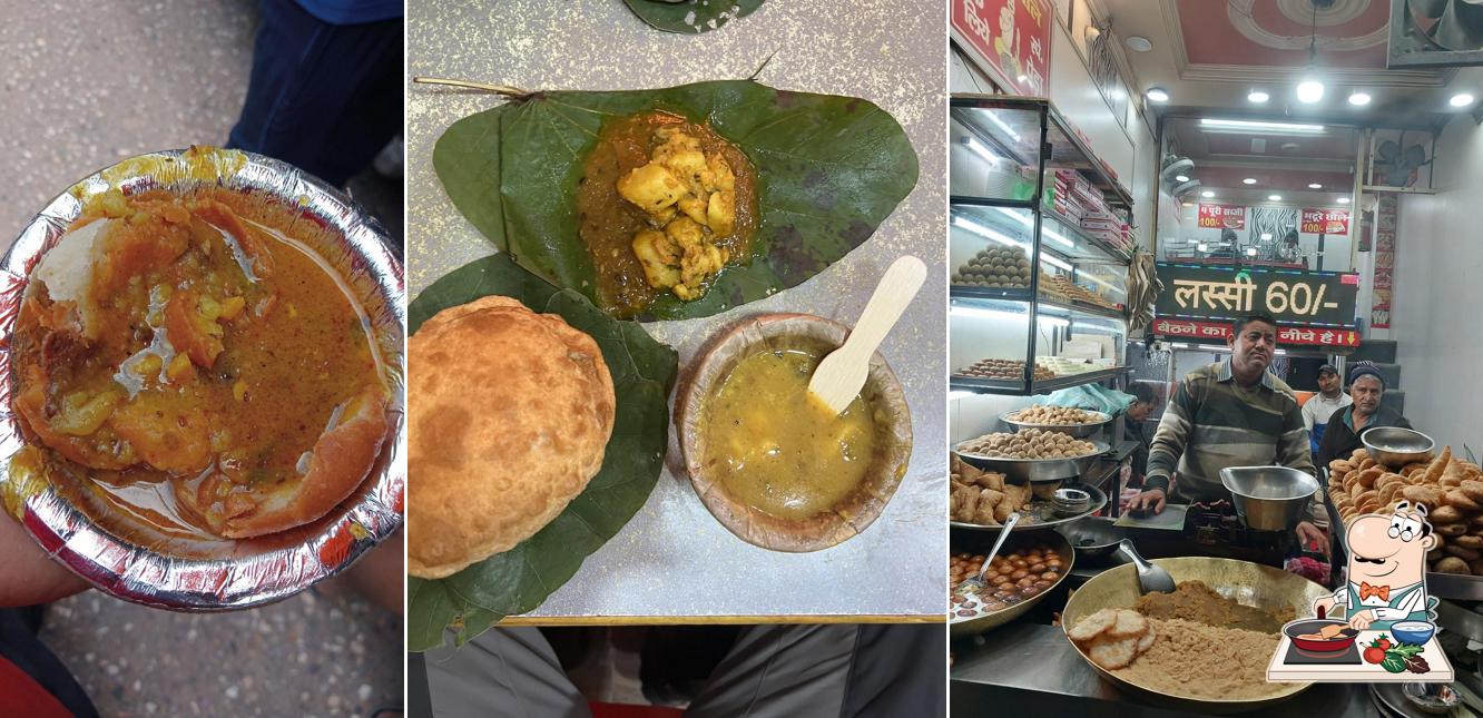 Chicken curry at Pracheen Mathura Wale