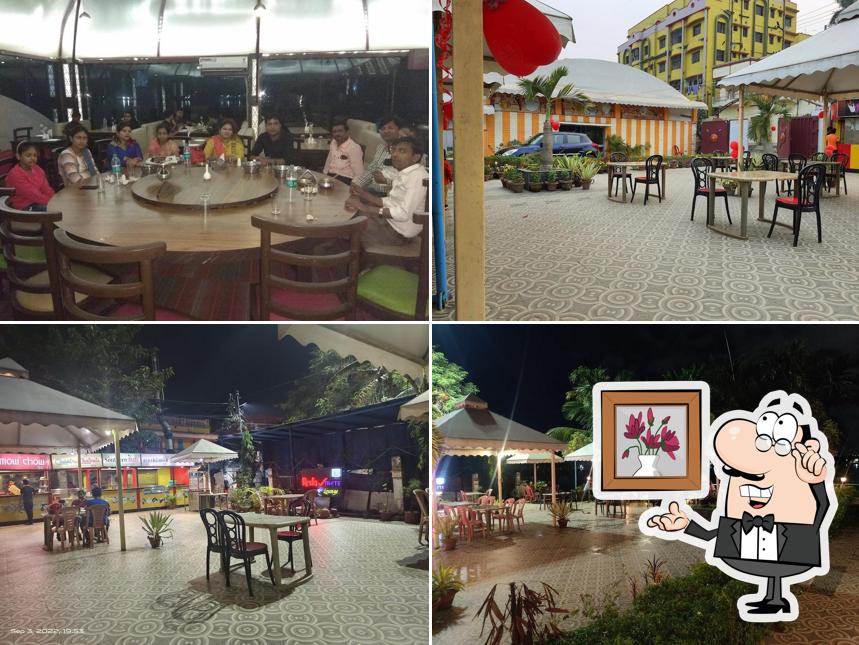 Check out how Reda Restaurant & Banquet Banquet Hall in Uttarpara Family Restaurant in Uttarpara looks inside