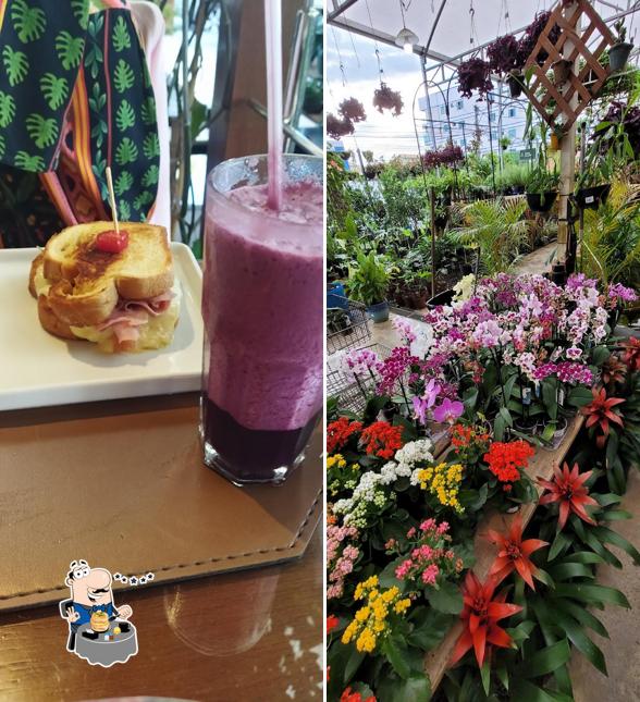 Comida em Café Imperial