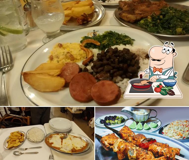 Curry de frango em Chaplin Restaurante e Pizzaria