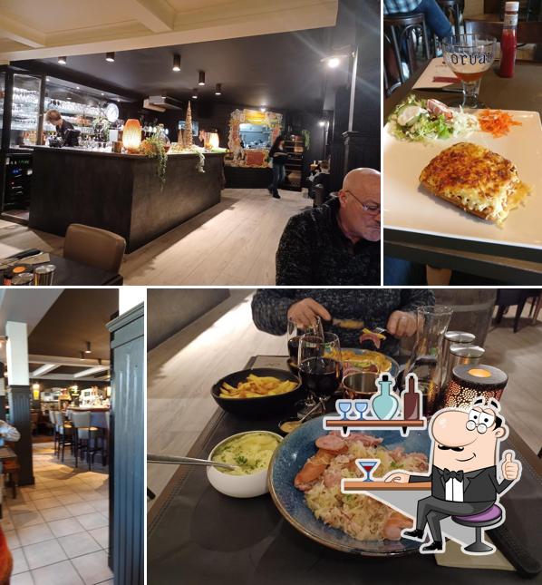 L'intérieur de Café Louise