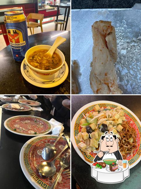 Zuppa calda e acida al Suan Long