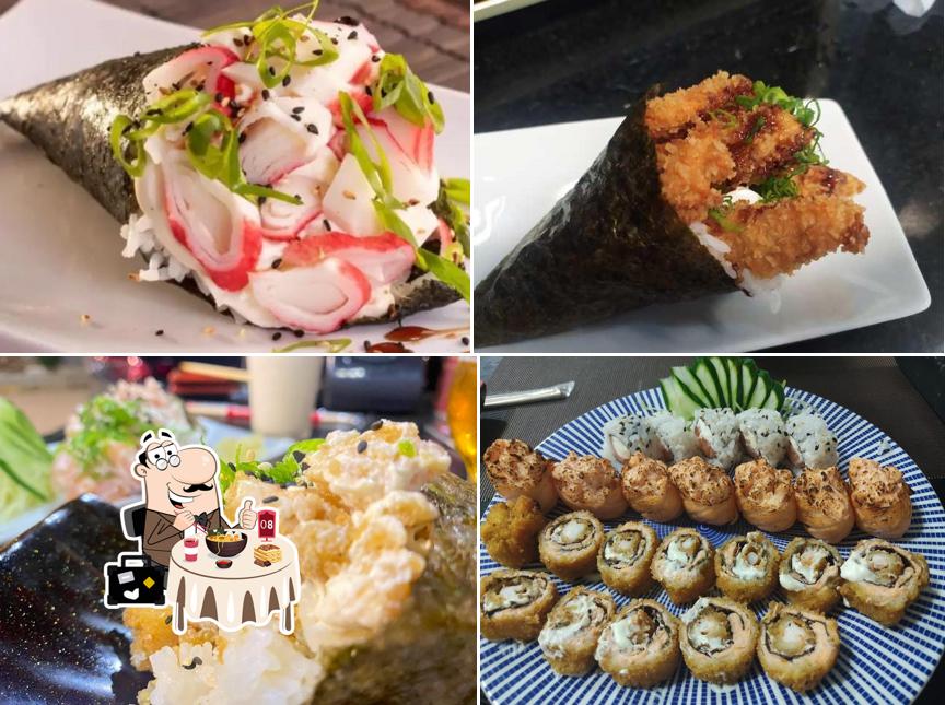 Platos en Oriental Sushi Candeias