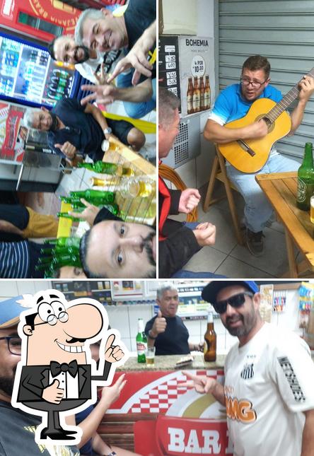 See the photo of Bar do França