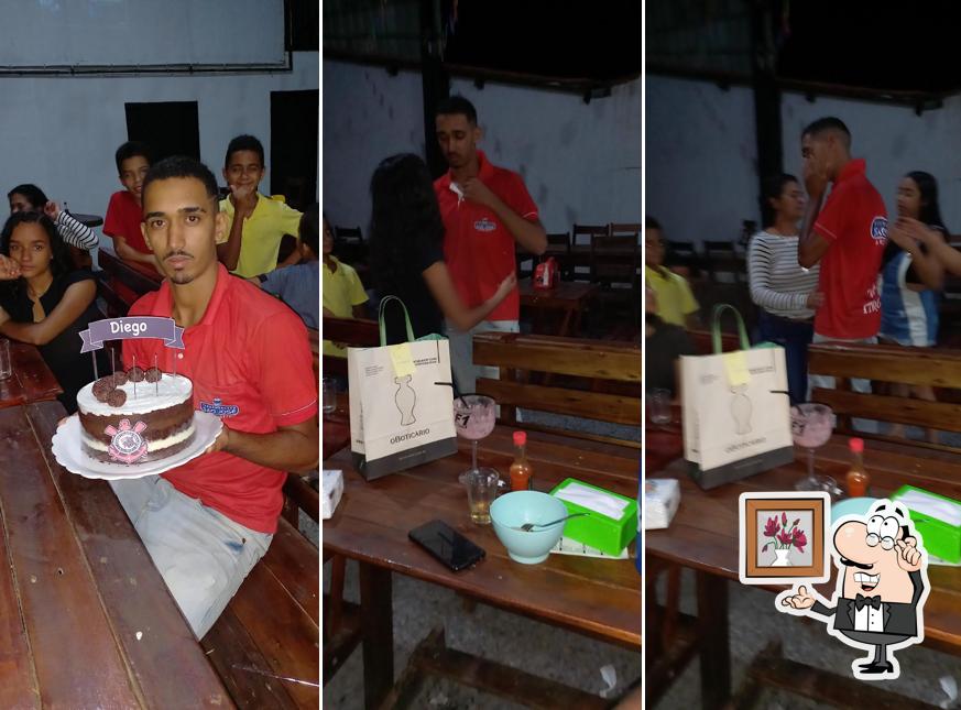 Veja imagens do interior do Restaurante F1 Caldos e Petiscos