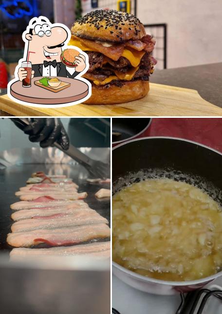 Experimente um dos hambúrgueres servidos no Tiizz Hambúrgueres