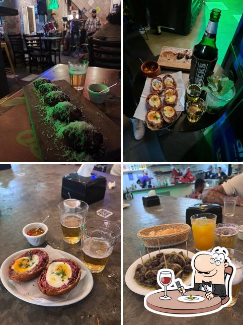 Platos en Bar Bagaceira