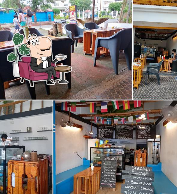 Take a seat at one of the tables at Cafe Nash .. the river side shack