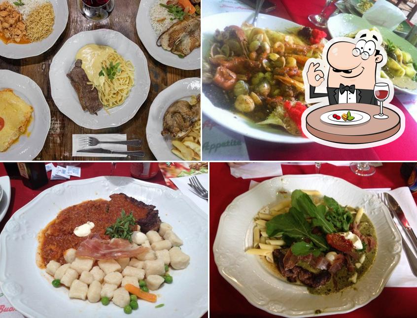 Comida em Restaurante Anarco Mercado Municipal