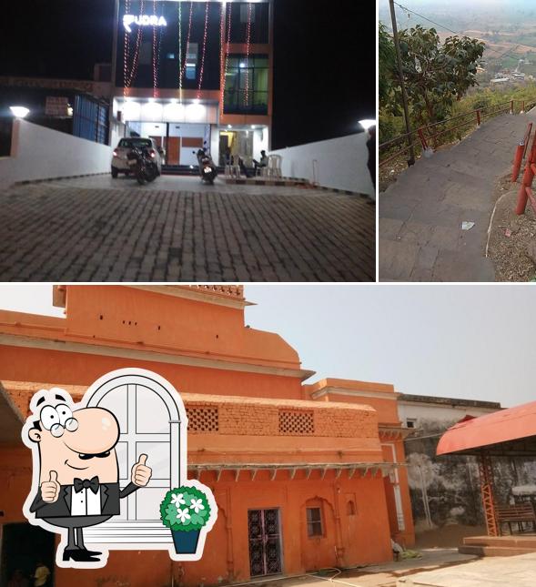 Enjoy the view at the outside area of RUDRA