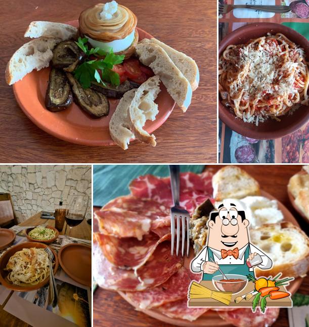 Esparguete à bolonhesa em Salumeria San Michele Restaurante Emporium