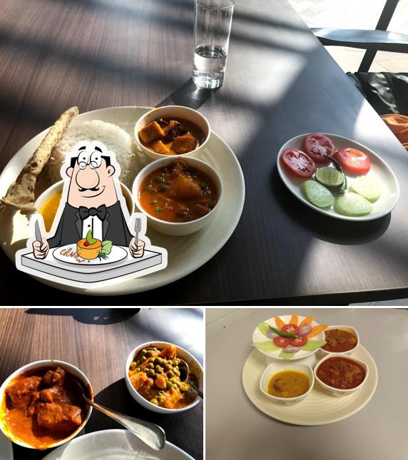 Meals at Surfer’s Cafe