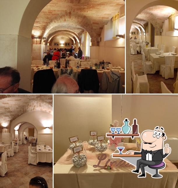 Siediti a un tavolo di Ristorante Abbazia San Claudio
