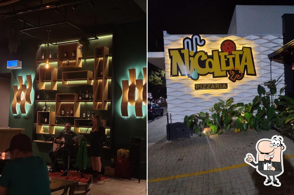 O interior do Nicoletta Pizzaria