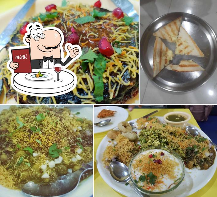 Food at The Front Page