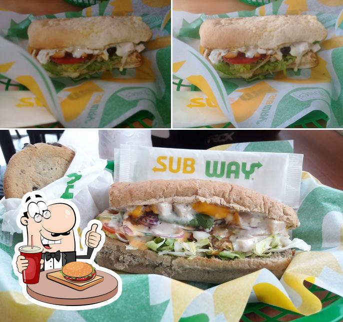 Experimente um hambúrguer no Subway Av São Paulo