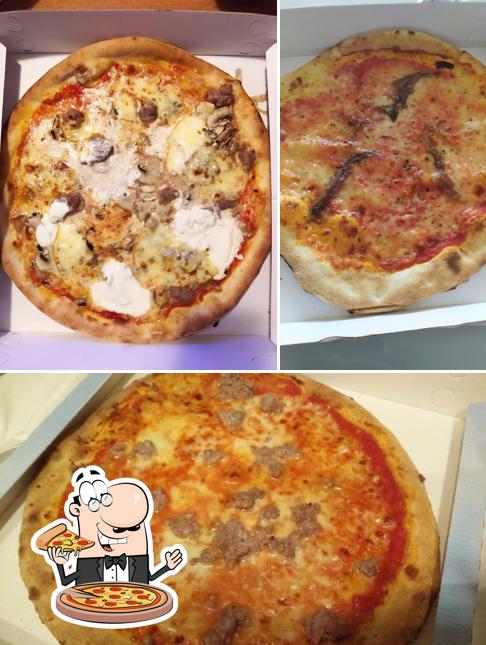 Prenditi tra le svariate varianti di pizza