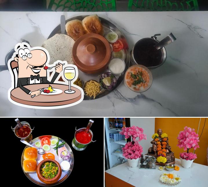 This is the picture displaying food and beverage at Taste & Fest Misal & pavbhaji