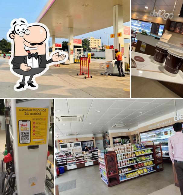 Here's a photo of Shell Petrol Bunk