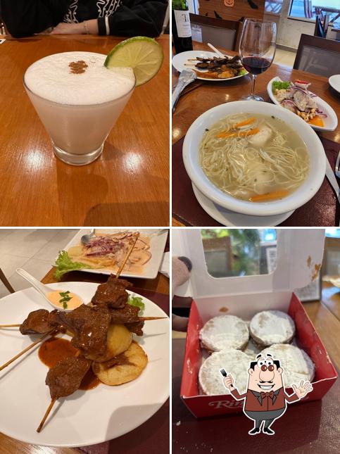 Comida em Rinconcito Peruano