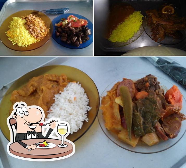 Platos en Kantinho da Aroeira