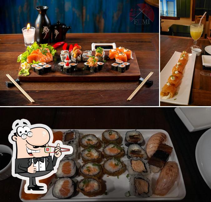 Sushi é um popular prato originário do Japão