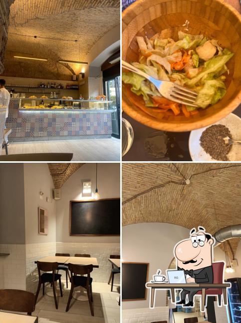 Siediti a un tavolo di PolverieraRoma