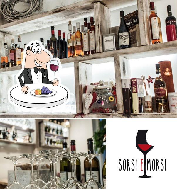 È gradevole prendersi un bicchiere di vino a sorsi e morsi