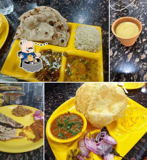 Roti at Shiva Tourist Dhaba Avneesh Sharma- Meerut