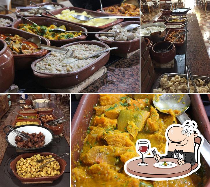 Platos en Restaurante Porco no Tacho