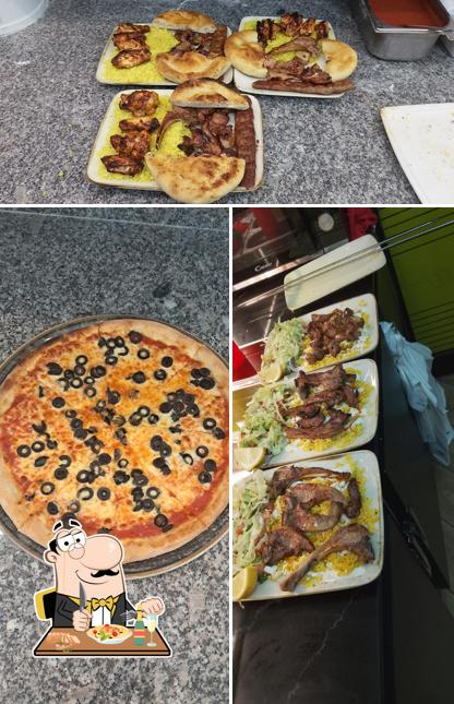 Panino con maiale stirato al Star Golden Turkish Kebap Pizza Grill