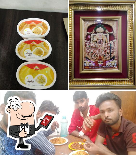 Here's a photo of Ruchi Restaurant And Chinese Point