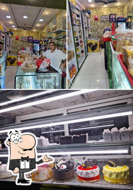 This is the image displaying interior and dessert at Cakewanis