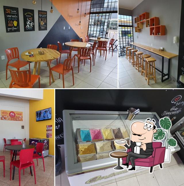 O interior do Alô Lanches - Loja 02 - 104 Sul/Ferpam - O melhor cuscuz do universo! Pão de queijo recheado e café feito na hora