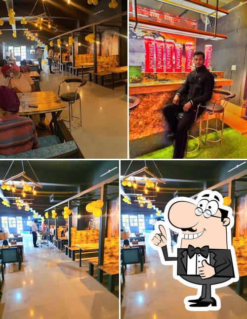 HUNGOVER PUB & RESTAURANT photo