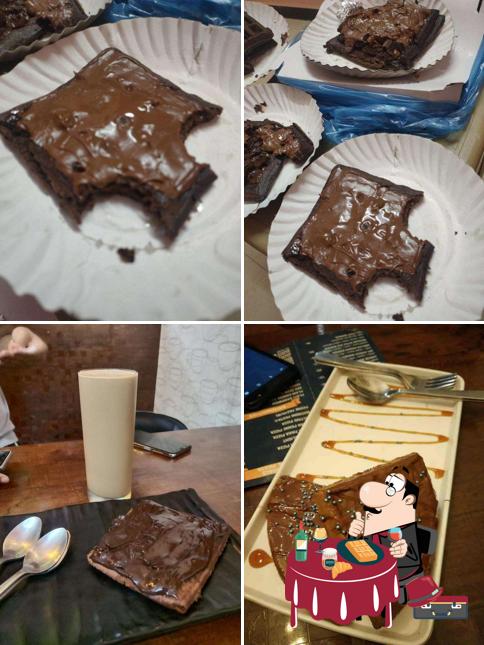 CELEBRATION POINT (CAFÉ HOUSE)