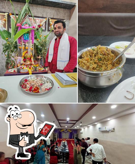 VFR A/C FAMILY RESTAURANT