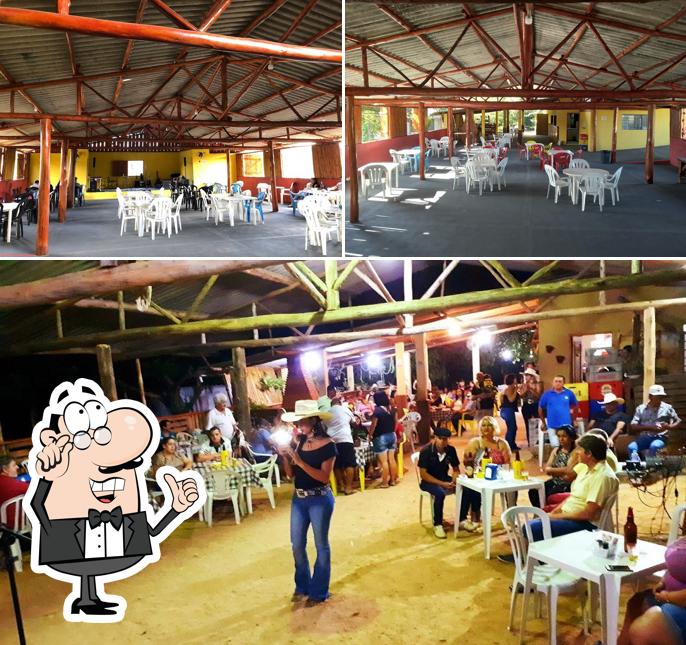 O interior do Rancho Do Maé