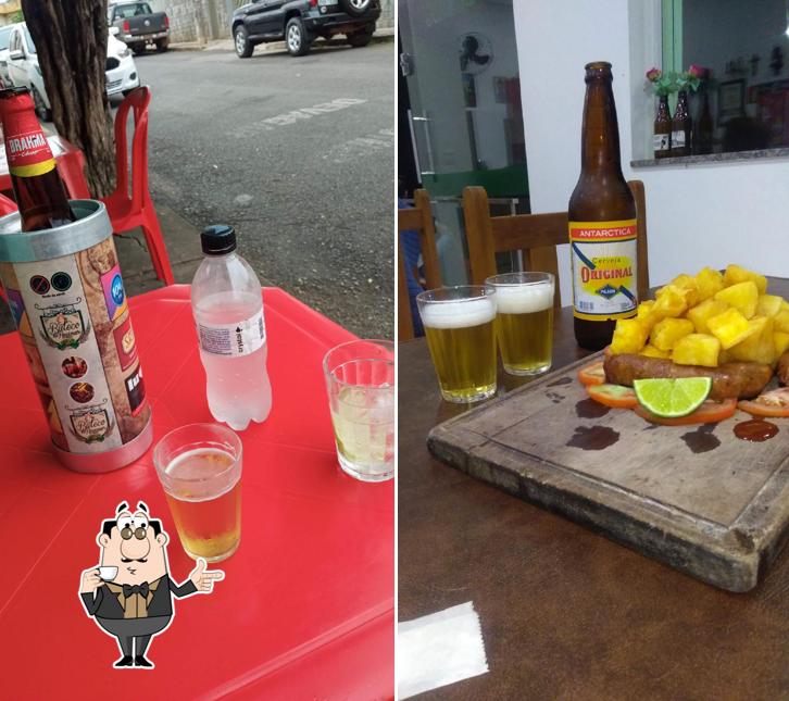 Desfrute de uma bebida no Buteco do Rozimar