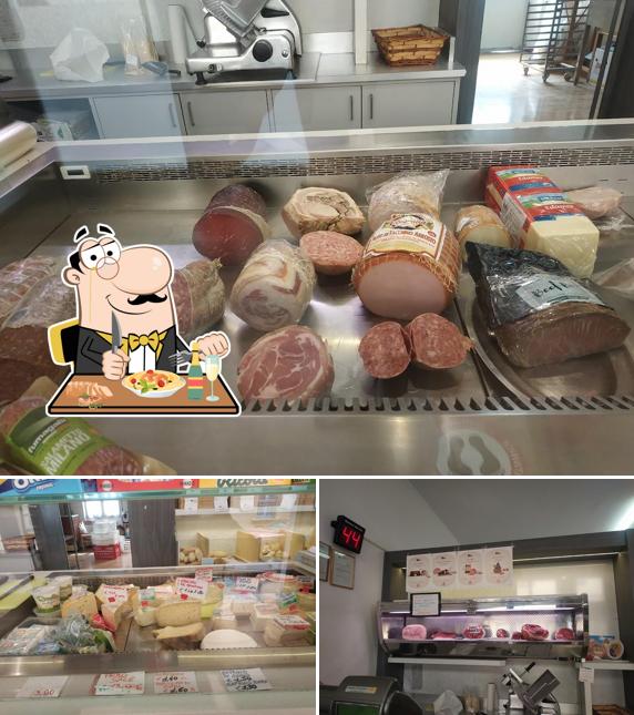 Panificio Da Renata Di Marcolin Cristian E C. Snc si caratterizza per la cibo e interni