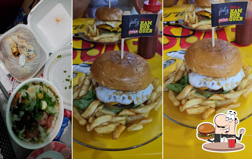 Experimente um hambúrguer no Locomotiva Lanches