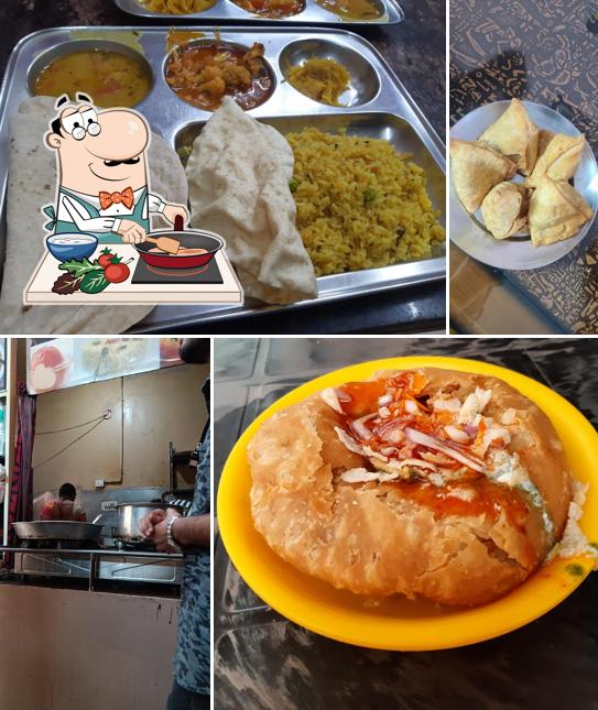 Chicken curry at Mahadev sweets and chats