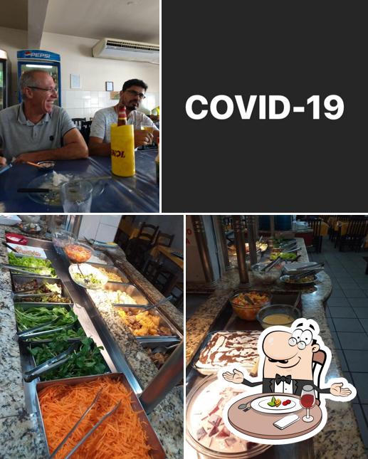 Look at the image of Lanch. e Restaurante D. Bark