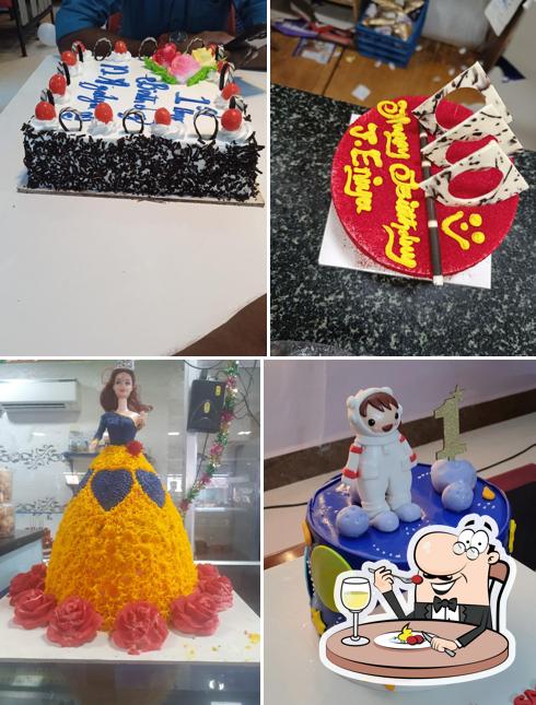 Food at Sri Kumaran Sweets & Bakery