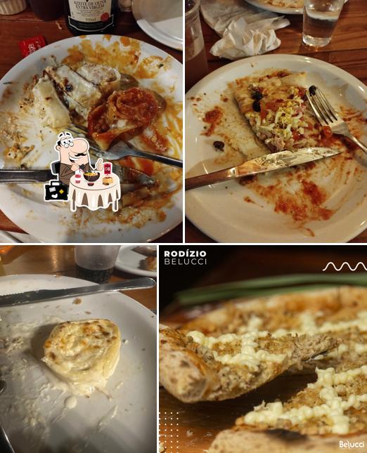 Comida em Pizzaria Belucci